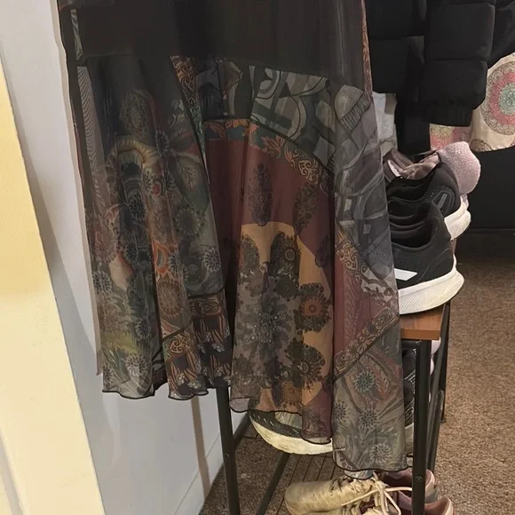 Desigual Brown and Black Sundress with V-Neck and 3/4 Sleeves - Picture 5 of 6